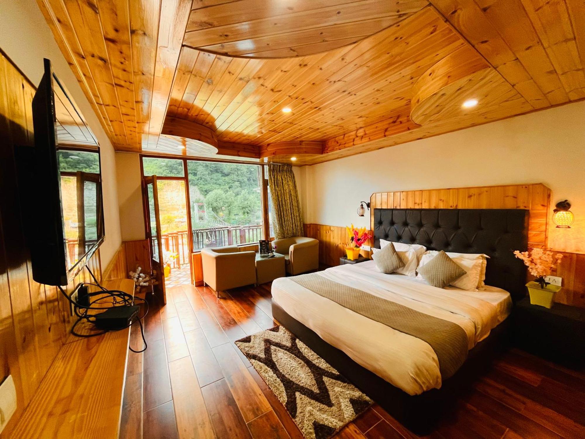 Himalayan Hill Queen Resort, Manali M98160-43400 Εξωτερικό φωτογραφία