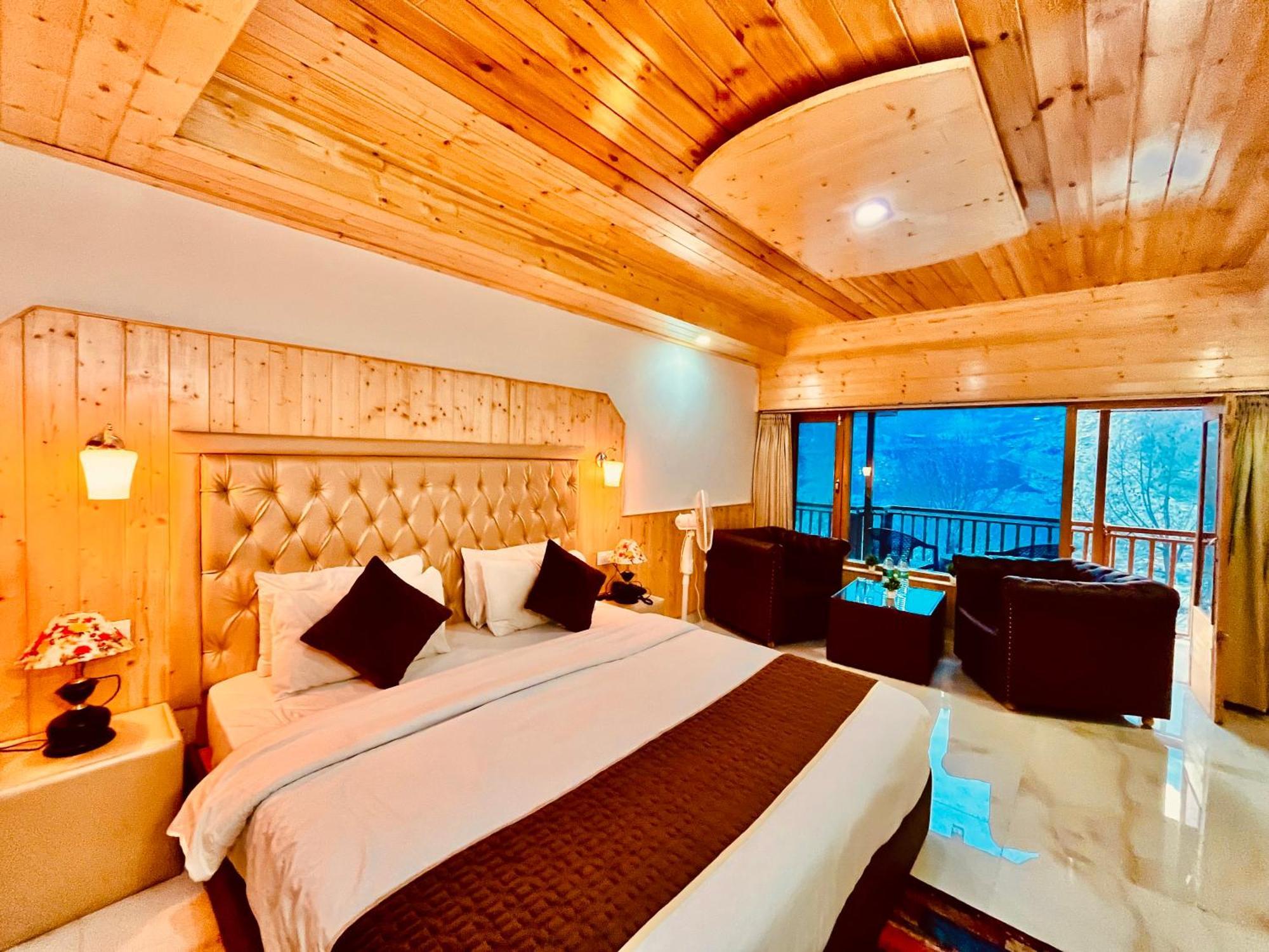 Himalayan Hill Queen Resort, Manali M98160-43400 Εξωτερικό φωτογραφία