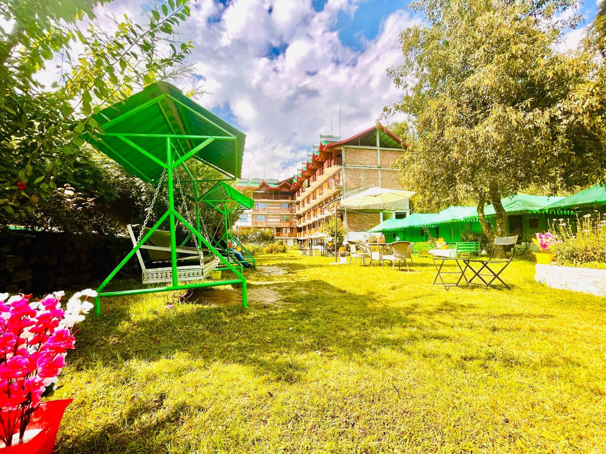 Himalayan Hill Queen Resort, Manali M98160-43400 Εξωτερικό φωτογραφία