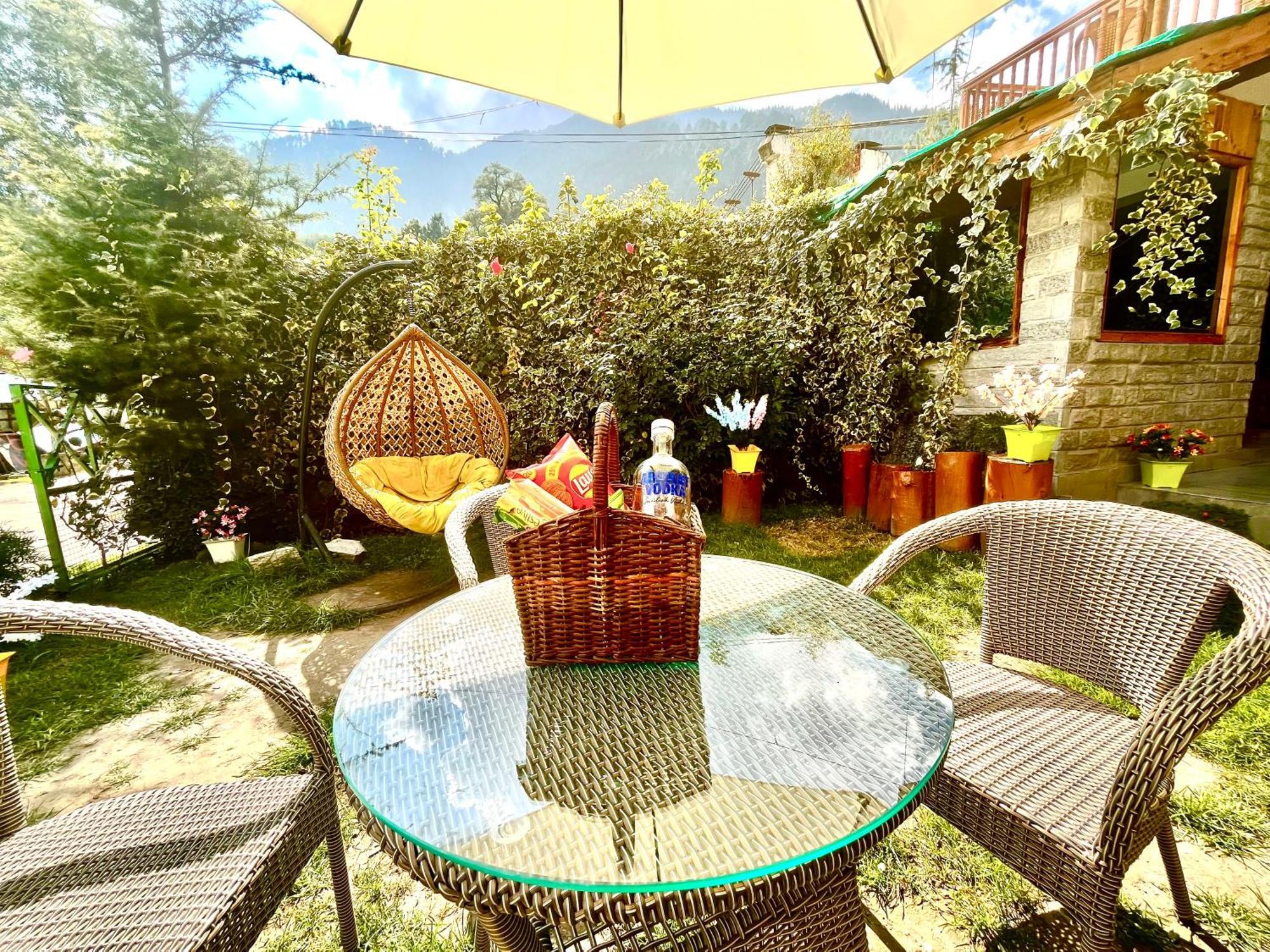 Himalayan Hill Queen Resort, Manali M98160-43400 Εξωτερικό φωτογραφία